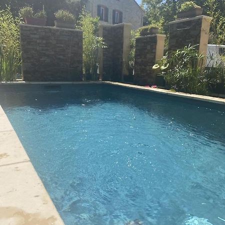 La Suite De Charme Du Mas De La Fontaine De Jonquier Avec Spa Privatif เซกูเรต์ ภายนอก รูปภาพ