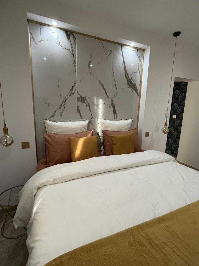 La Suite De Charme Du Mas De La Fontaine De Jonquier Avec Spa Privatif เซกูเรต์ ภายนอก รูปภาพ