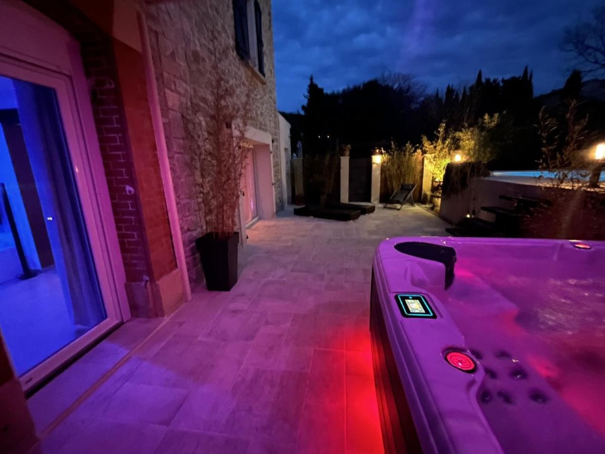 La Suite De Charme Du Mas De La Fontaine De Jonquier Avec Spa Privatif เซกูเรต์ ภายนอก รูปภาพ